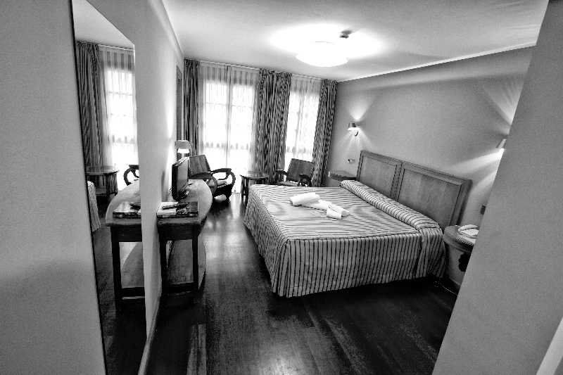 Onís Hotel El Sella מראה חיצוני תמונה