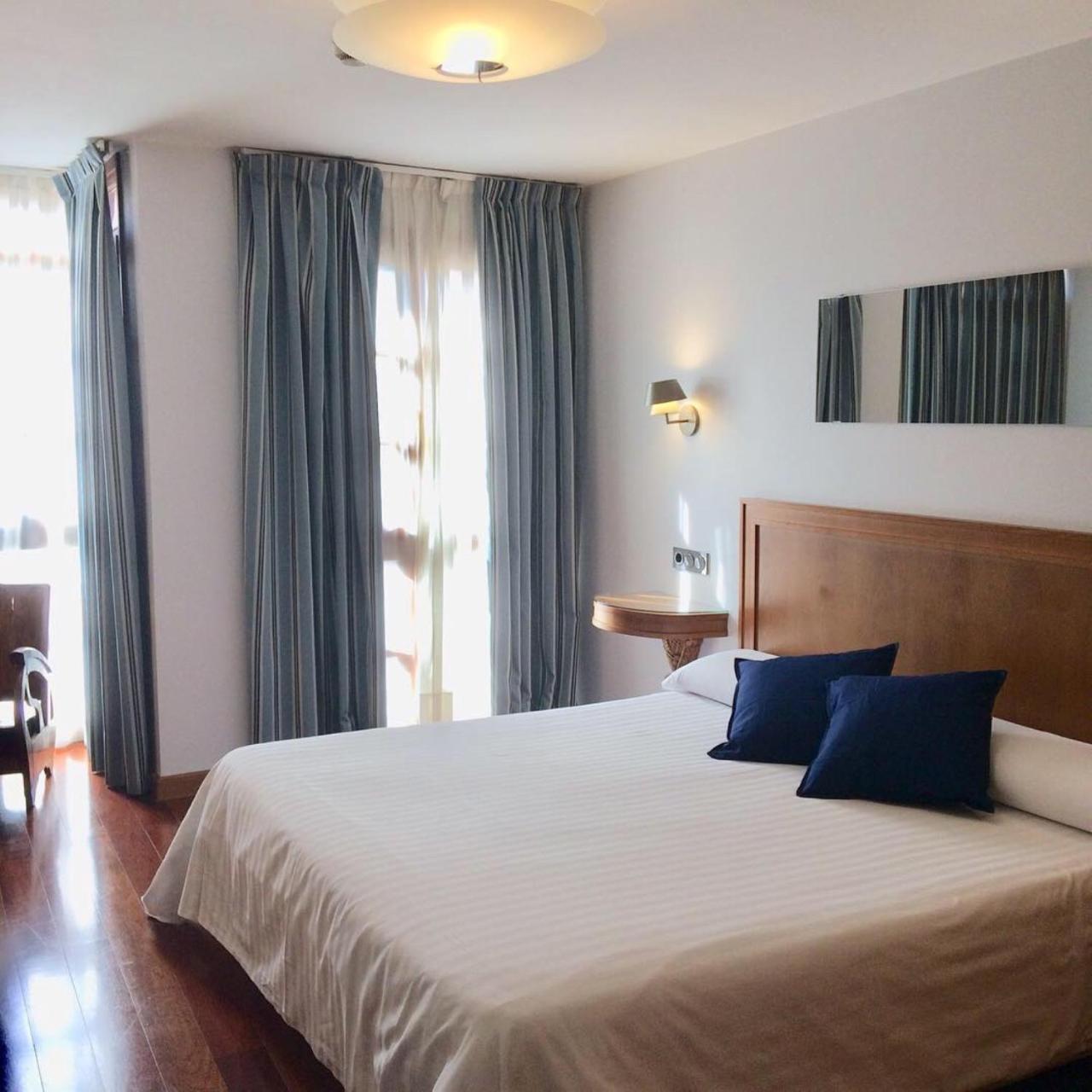 Onís Hotel El Sella מראה חיצוני תמונה